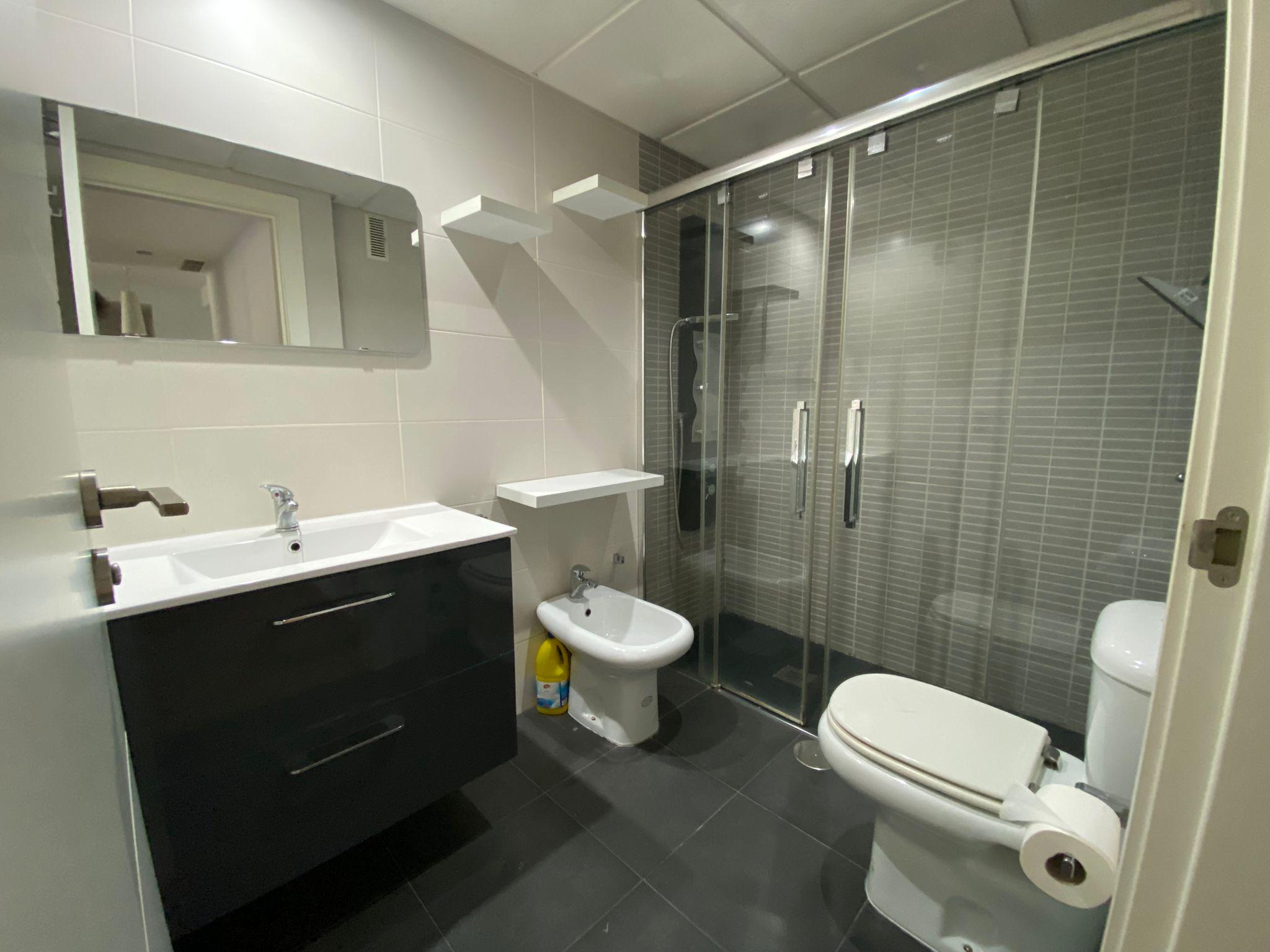 Imagen 20 Apartamento en venta en Cáceres / Zona del Perú