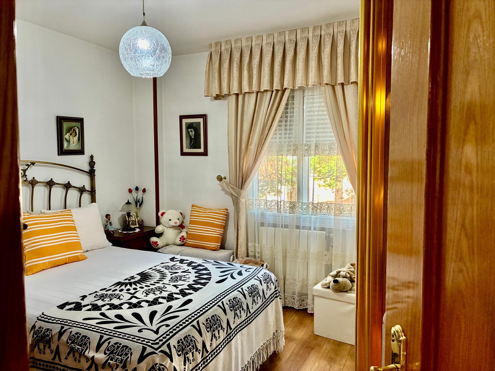 Imagen 7 Apartamento en venta en Alcalá De Henares / Cerca a tienda tedi, y peluqueria veronica