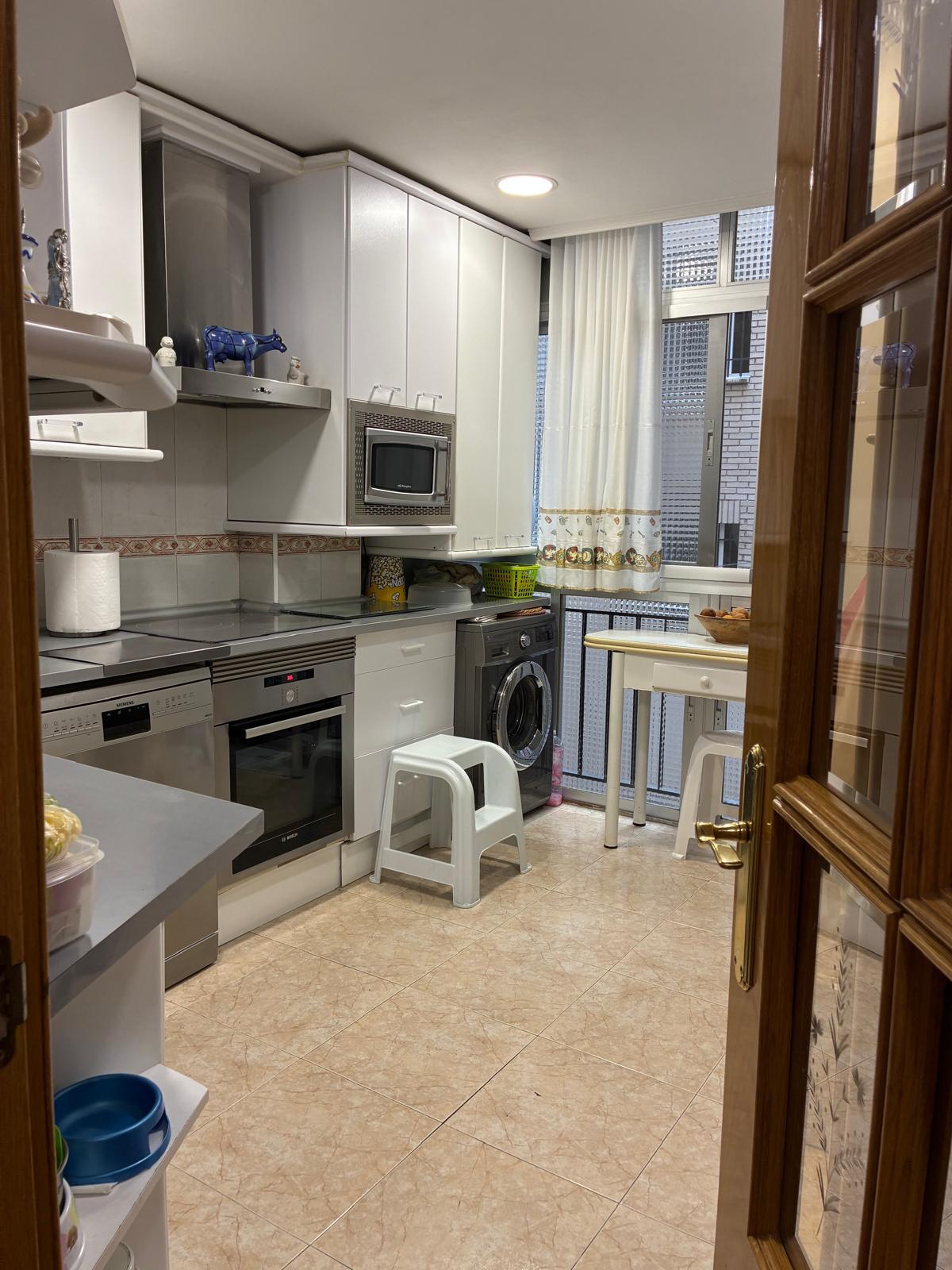 Imagen 9 Apartamento en venta en Alcalá De Henares / Cerca a tienda tedi, y peluqueria veronica