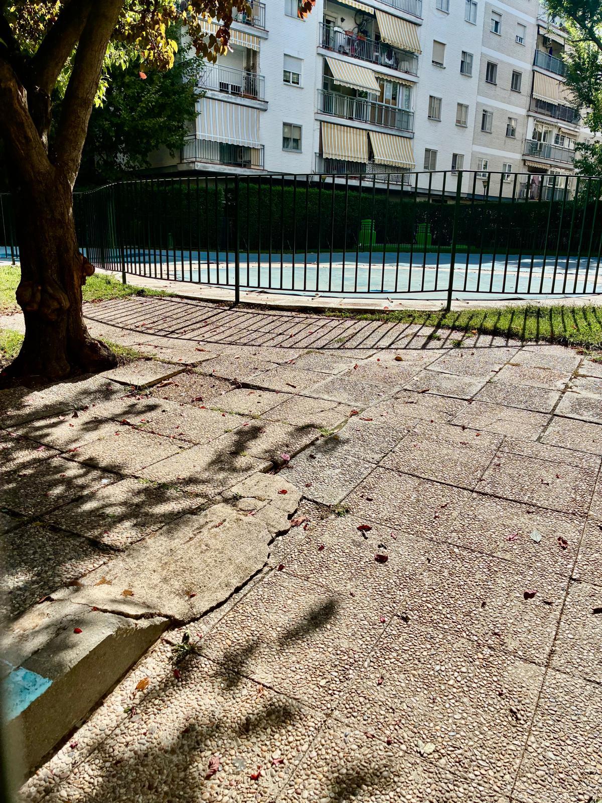 Imagen 11 Apartamento en venta en Alcalá De Henares / Cerca a tienda tedi, y peluqueria veronica