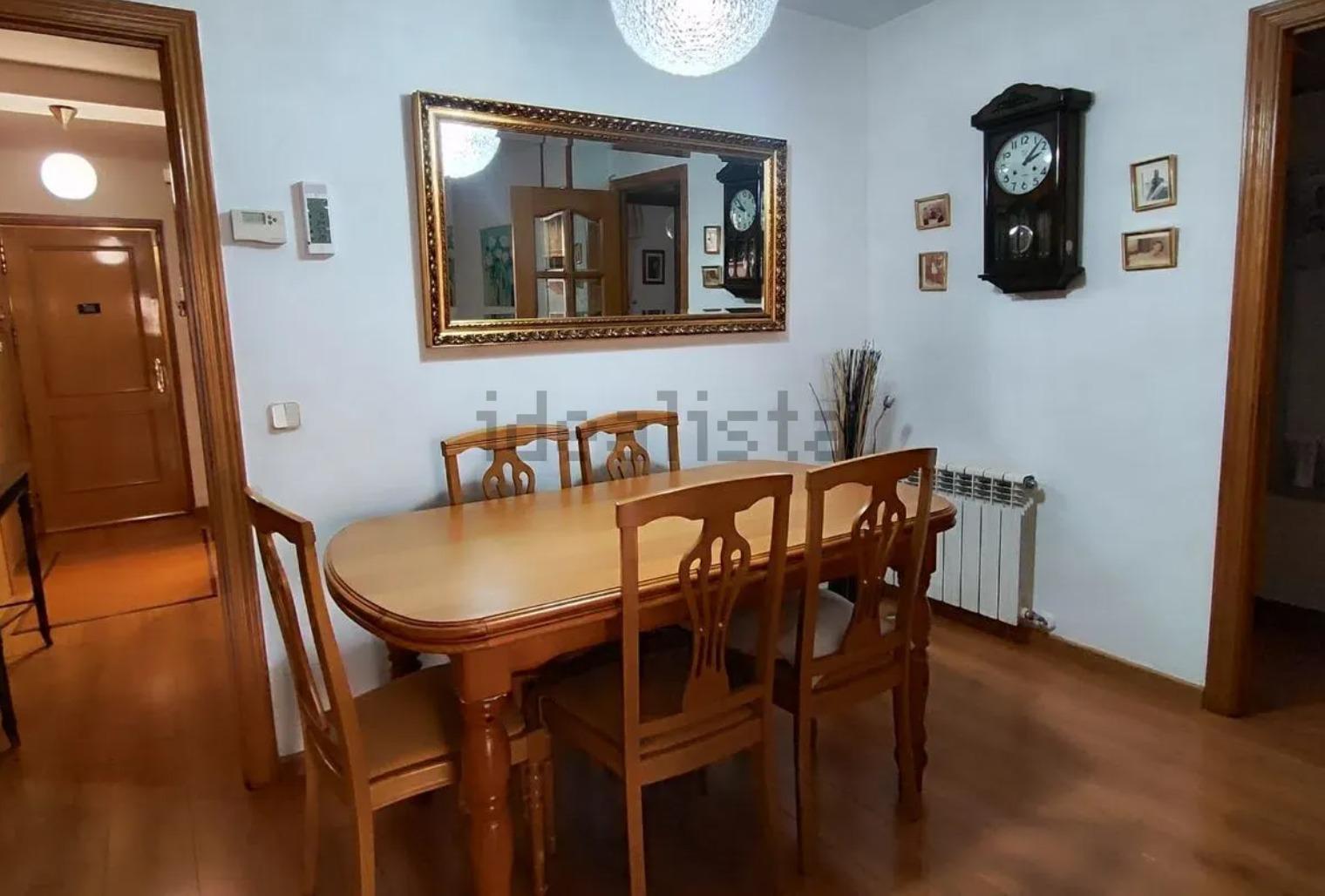 Imagen 13 Apartamento en venta en Alcalá De Henares / Cerca a tienda tedi, y peluqueria veronica
