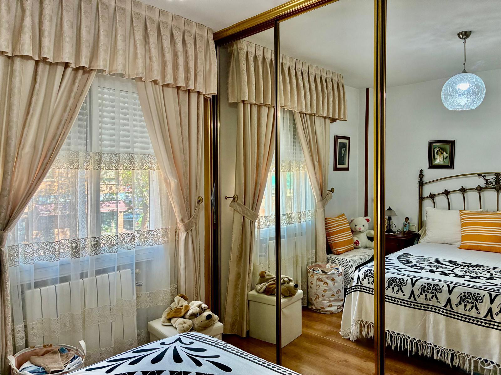 Imagen 14 Apartamento en venta en Alcalá De Henares / Cerca a tienda tedi, y peluqueria veronica