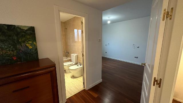 Imagen 20 Inmueble 292034 - Casa Aislada en venta en Villaviciosa De Odón / Casa  I independiente reformada a la venta