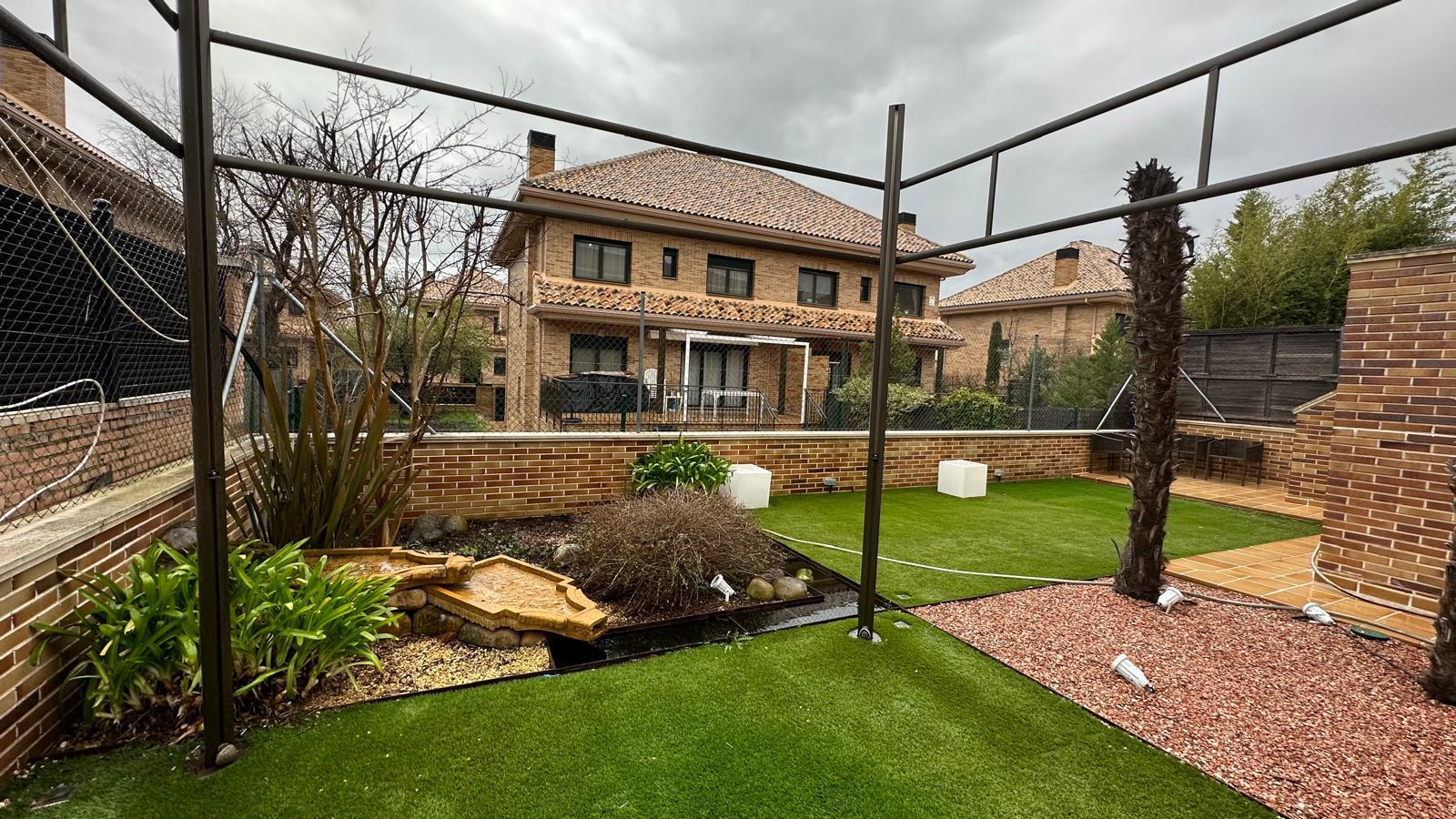 Imagen 8 Casa Aislada en venta en Villaviciosa De Odón / Casa  I independiente reformada a la venta