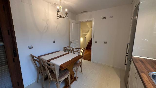 Imagen 17 Inmueble 292034 - Casa Aislada en venta en Villaviciosa De Odón / Casa  I independiente reformada a la venta