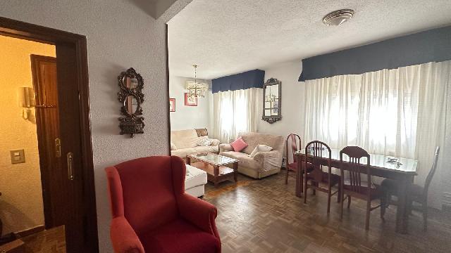Imagen 3 Inmueble 296512 - Apartamento en alquiler en Villaviciosa De Odón / Alquiler para universitarios de apartame...