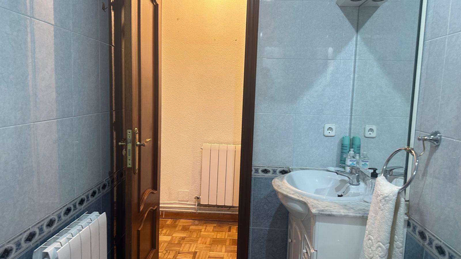 Imagen 15 Apartamento en alquiler en Villaviciosa De Odón / Alquiler para universitarios de apartame...