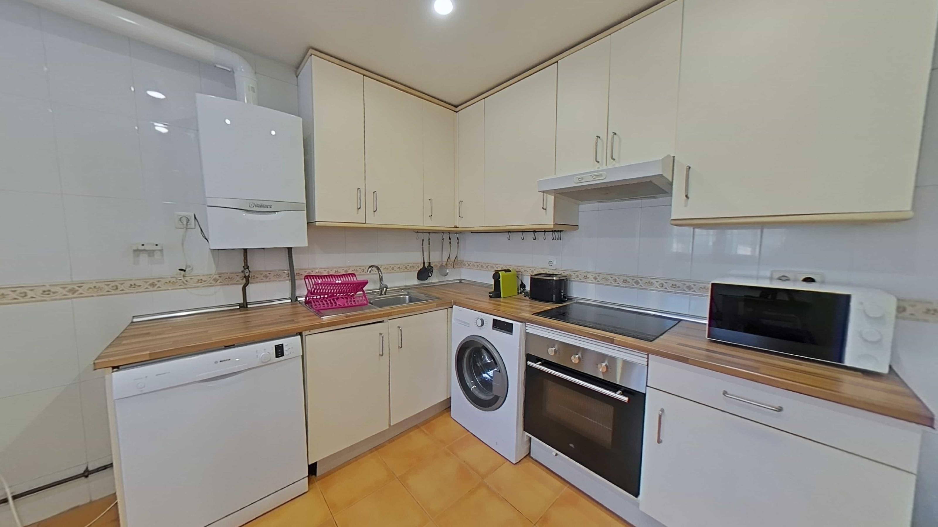 Imagen 7 Casa Adosada en alquiler en Villaviciosa De Odón / Chalet  de 7 hab. a  5 min parada de au...