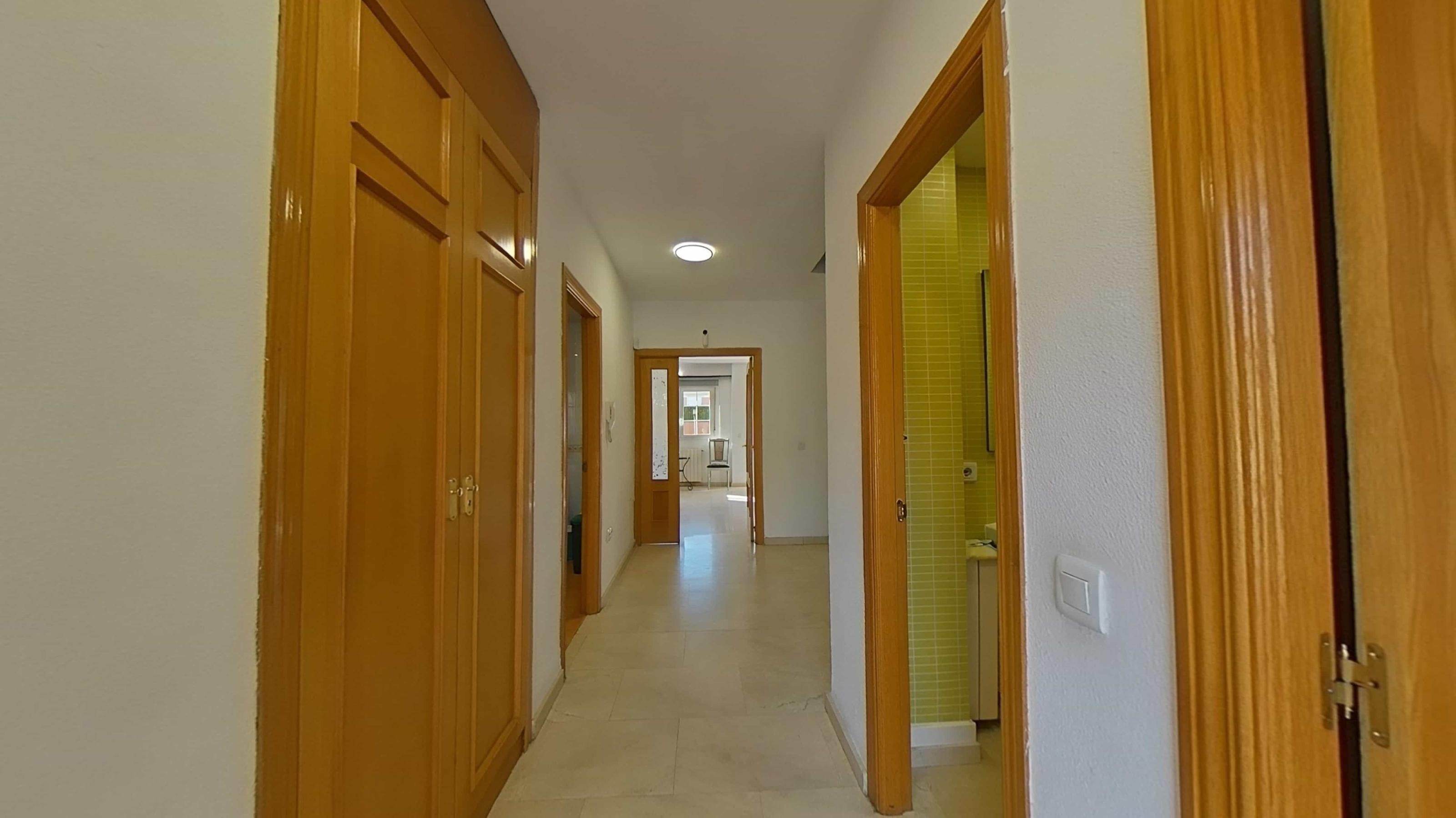 Imagen 4 Casa Adosada en alquiler en Villaviciosa De Odón / Chalet  de 7 hab. a  5 min parada de au...