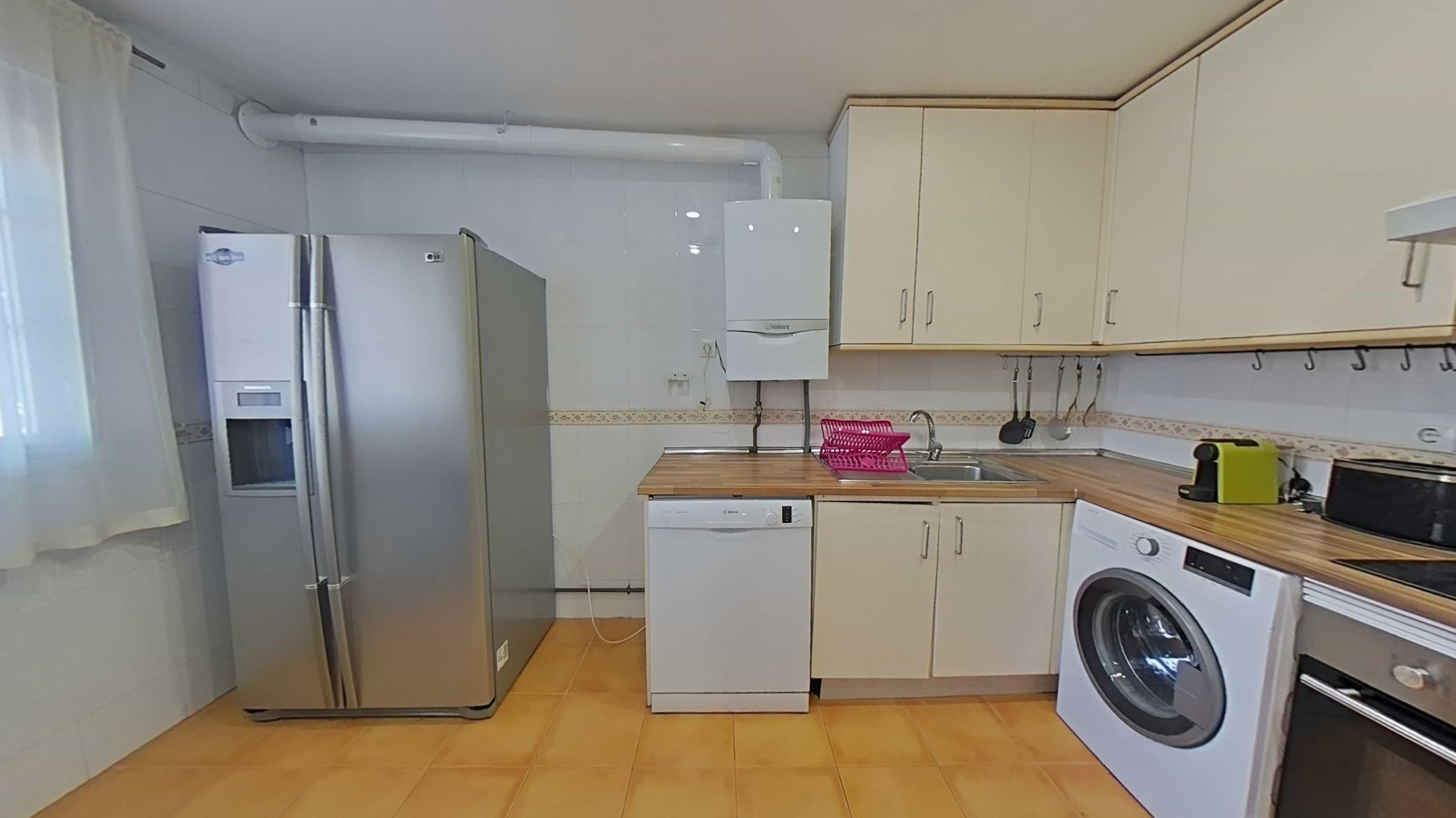 Imagen 6 Casa Adosada en alquiler en Villaviciosa De Odón / Chalet  de 7 hab. a  5 min parada de au...