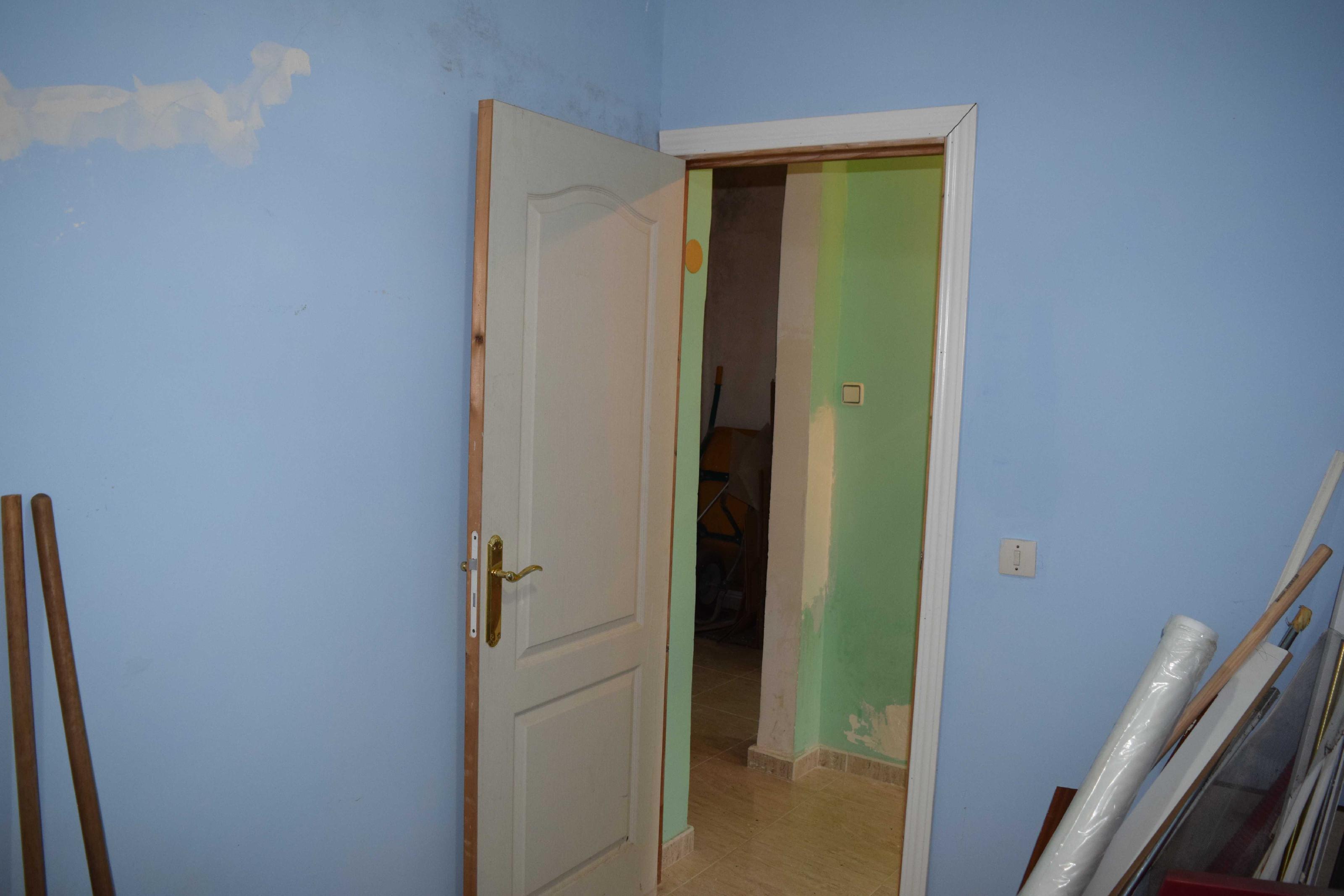 Imagen 18 Casa Pareada en venta en Escalona / Casa pareada de 2 palntas con 3 habitaciones y 1 baño