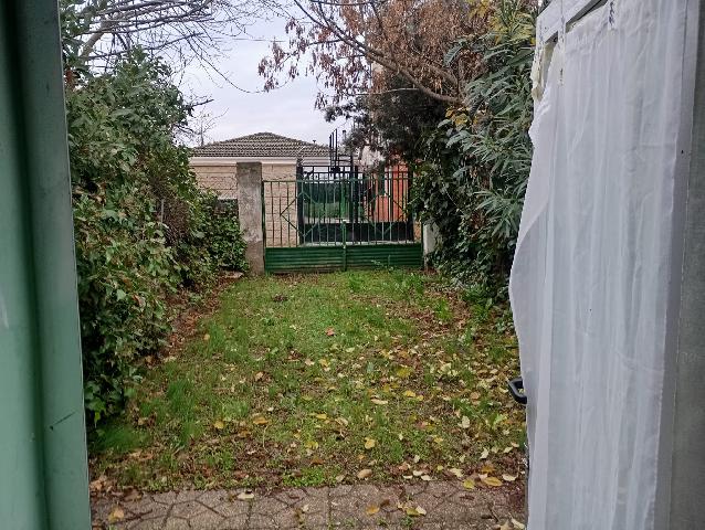 Imagen 37 Inmueble 299203 - Casa Pareada en venta en Escalona / Casa pareada de 2 palntas con 3 habitaciones y 1 baño