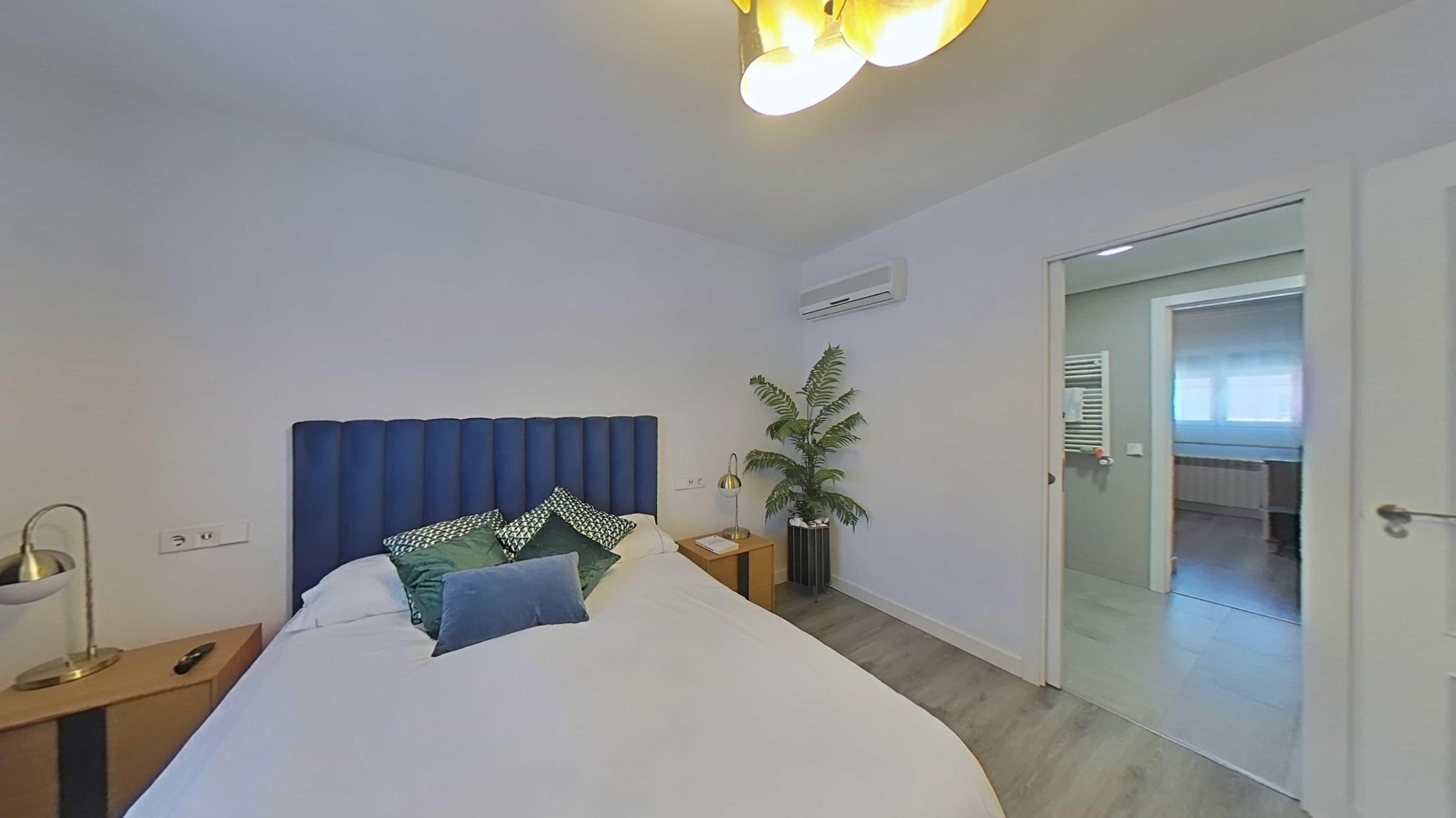 Imagen 13 Casa Adosada en venta en Alcorcón / Chalet en zona de las retamas para entrar a vivir