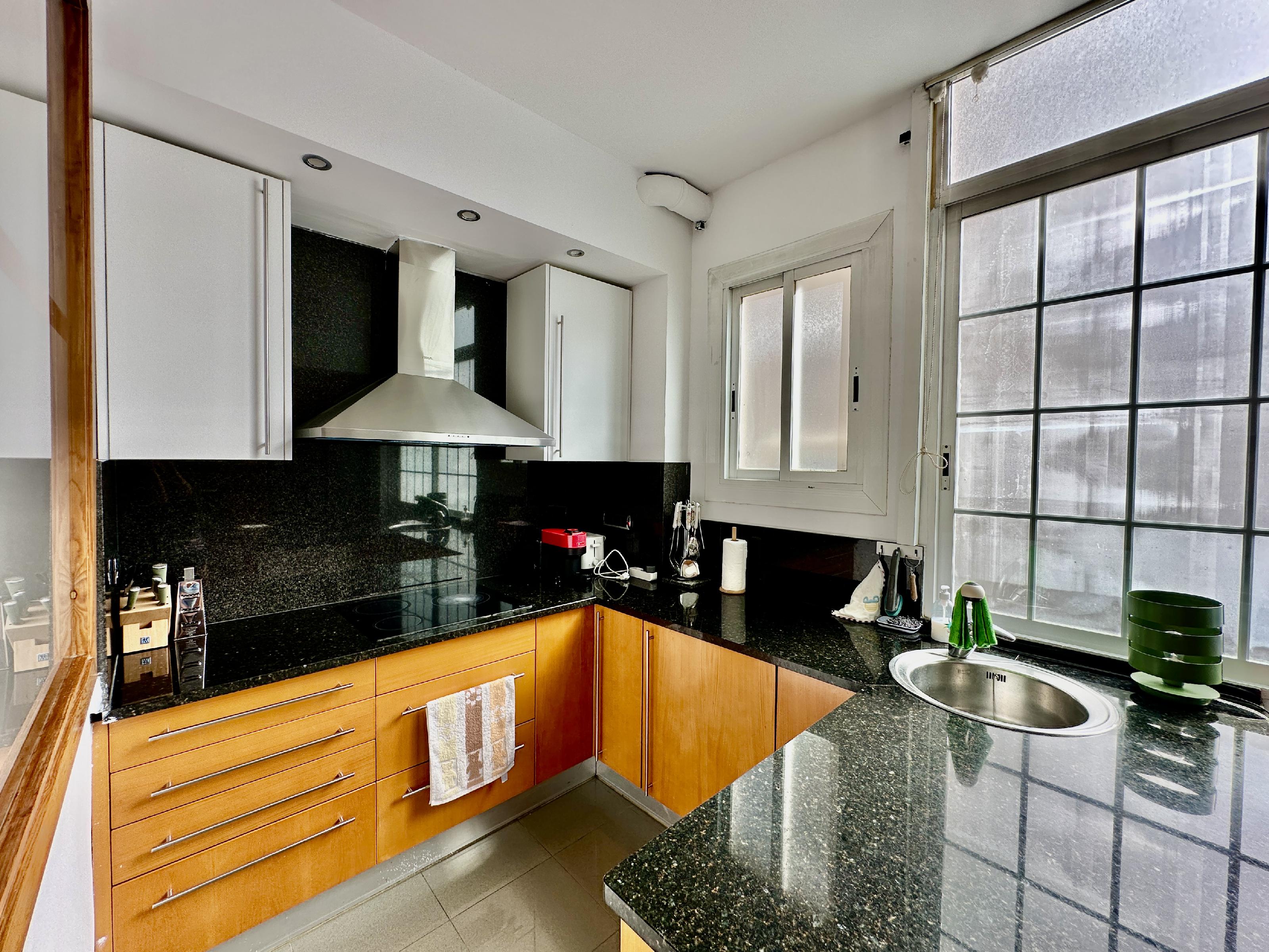 Imagen 10 Piso en alquiler en Barcelona / CALLE MARTINEZ DE LA ROSA 