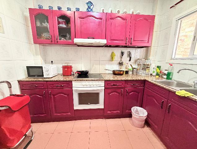 Imagen 2 Inmueble 298412 - Piso en venta en Barcelona / Cerca del metro L5 El Coll y Carmel parada bus v19 y 22