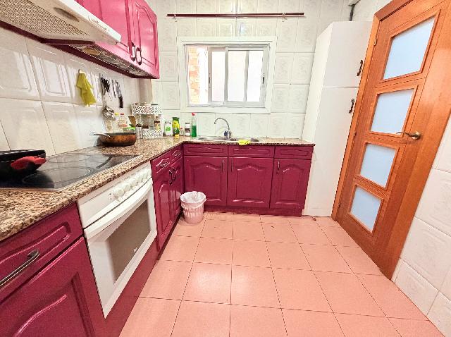 Imagen 3 Inmueble 298412 - Piso en venta en Barcelona / Cerca del metro L5 El Coll y Carmel parada bus v19 y 22