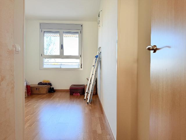 Imagen 15 Inmueble 298747 - Piso en venta en Sant Adrià De Besòs / Junto a avenida de la Catalana a 1 minuto a las rondas