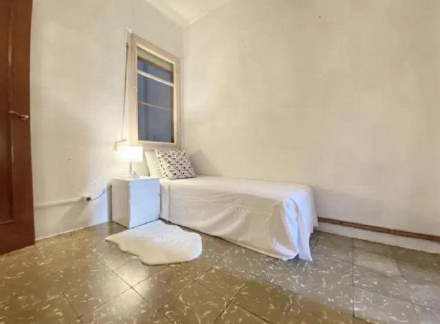 Imagen 10 Inmueble 298823 - Piso en venta en Barcelona / Junto al Hospital de Sant Pau