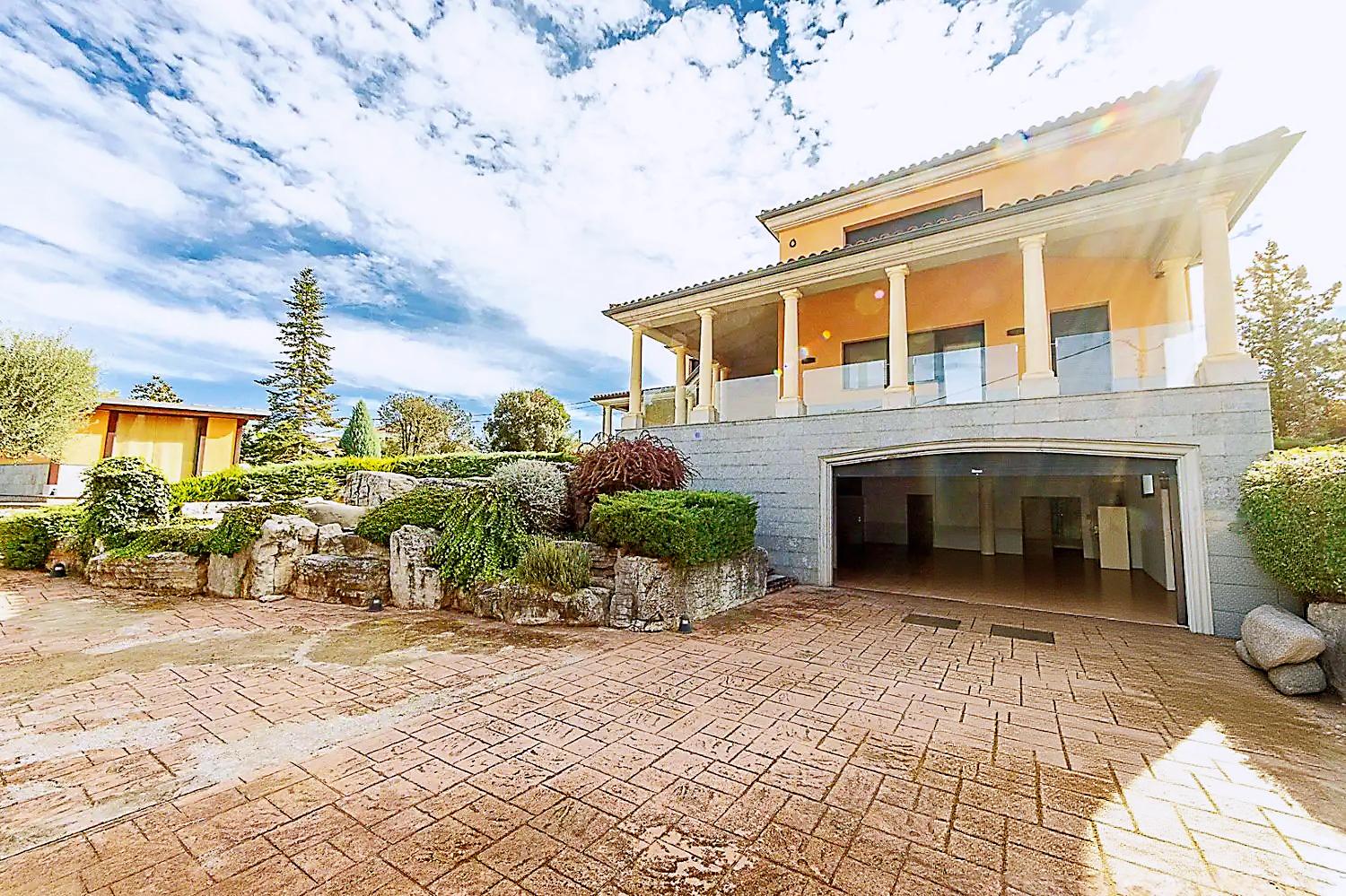 Imagen 11 Casa Aislada en venta en Castellnou De Bages / En urbanización castellnou de bages, cerca ...