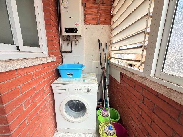 Imagen 29 Inmueble 302189 - Piso en venta en Santa Coloma De Gramenet / A 1 minuto de escola miguel hernandez cerca de...