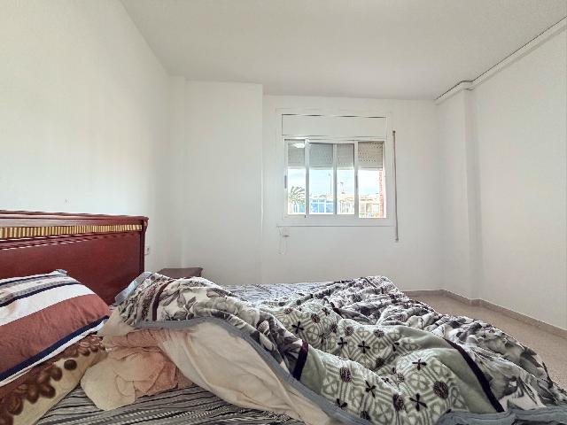 Imagen 34 Inmueble 302189 - Piso en venta en Santa Coloma De Gramenet / A 1 minuto de escola miguel hernandez cerca de...