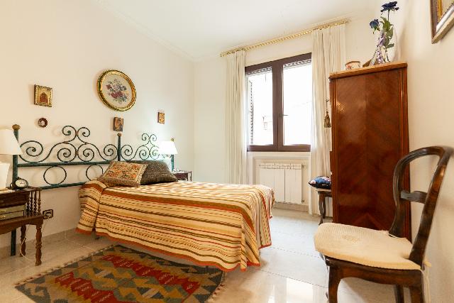 Imagen 5 Inmueble 298451 - Casa Adosada en venta en Hospitalet De Llobregat (L´) / A dos calles del Parque de la Torrasa.