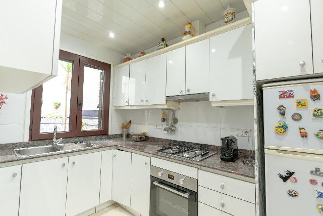 Imagen 11 Inmueble 298451 - Casa Adosada en venta en Hospitalet De Llobregat (L´) / A dos calles del Parque de la Torrasa.