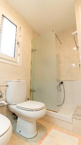 Imagen 24 Inmueble 298451 - Casa Adosada en venta en Hospitalet De Llobregat (L´) / A dos calles del Parque de la Torrasa.