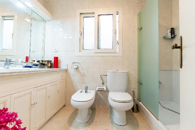 Imagen 25 Inmueble 298451 - Casa Adosada en venta en Hospitalet De Llobregat (L´) / A dos calles del Parque de la Torrasa.