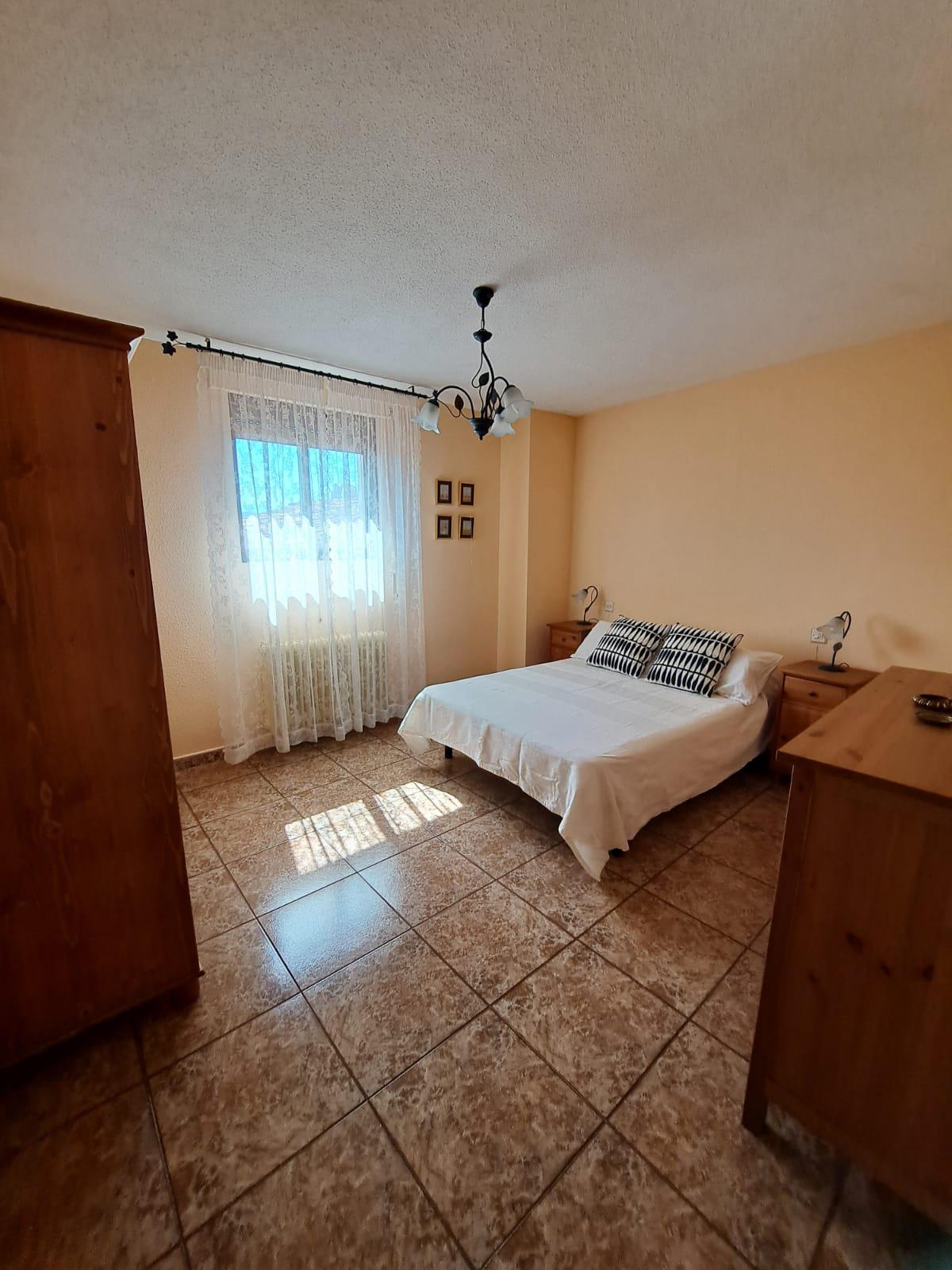 Imagen 10 Casa Rústica en venta en Sotoserrano / Ruta cicloturistica senda de los tres rios