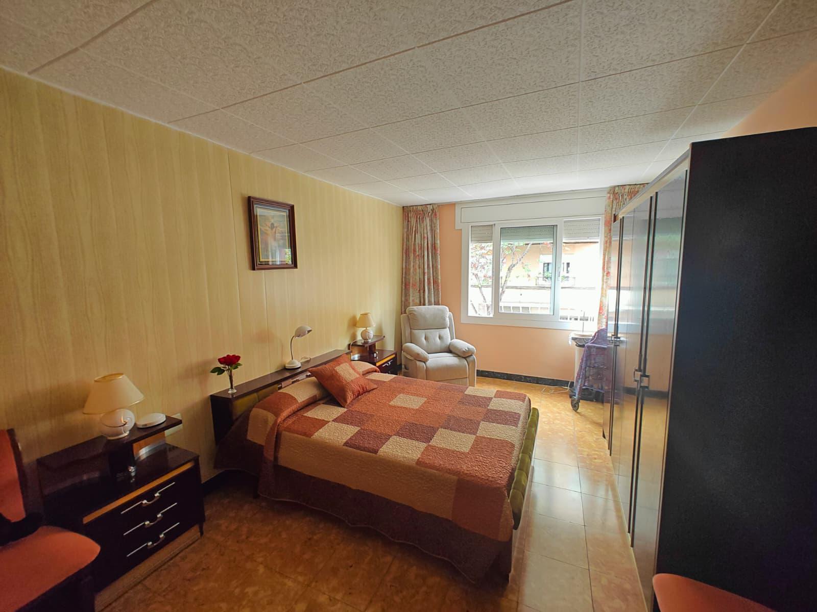 Imagen 23 Piso en venta en Sant Boi De Llobregat / Cerca de Plaza Catalunya