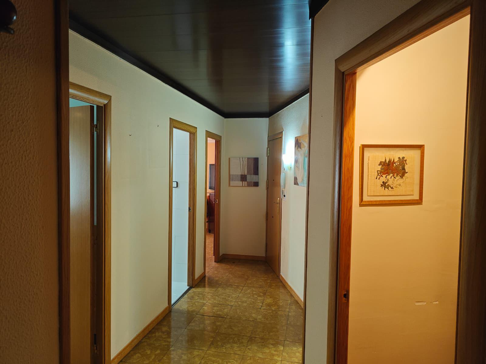 Imagen 20 Piso en venta en Sant Boi De Llobregat / Cerca de Plaza Catalunya