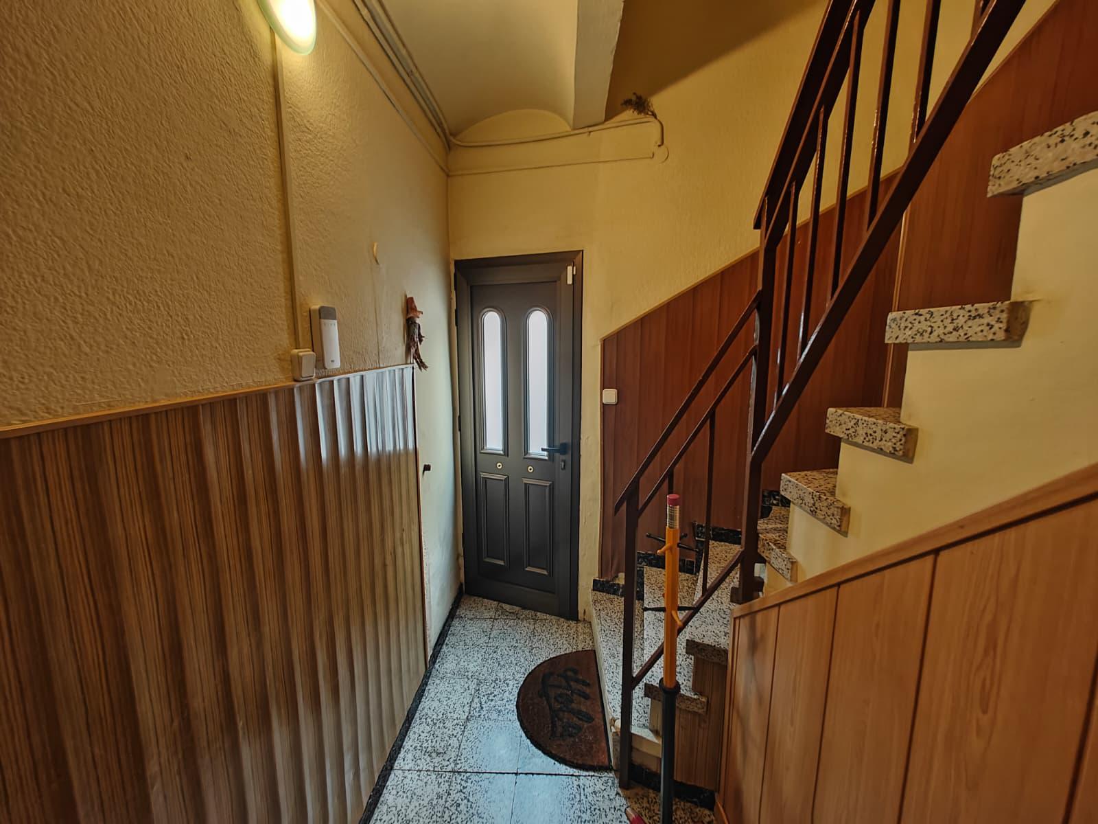 Imagen 3 Piso en venta en Sant Boi De Llobregat / Cerca de Plaza Catalunya