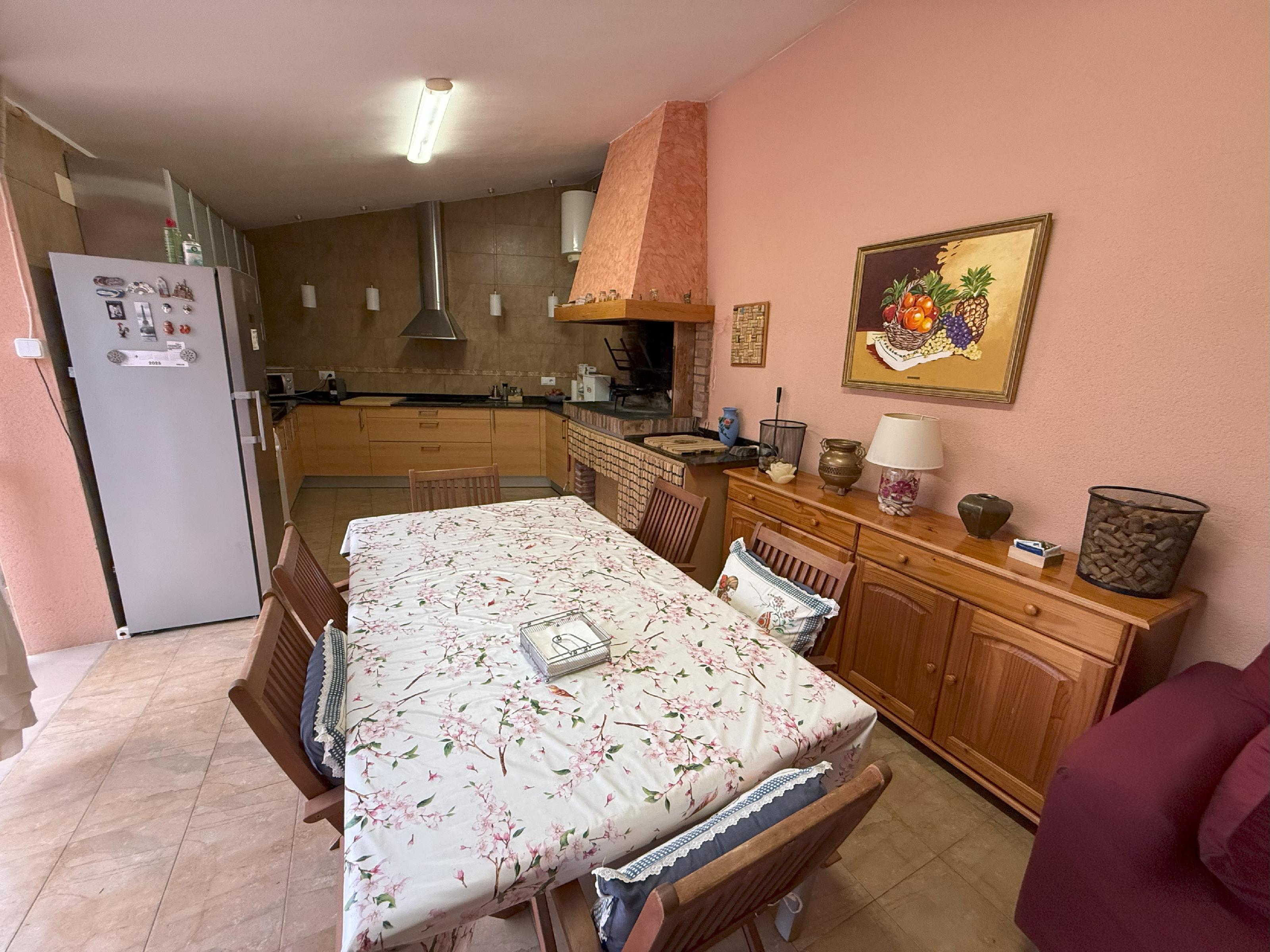 Imagen 13 Casa Aislada en venta en Sant Jaume Dels Domenys / En la urbanización el papagai
