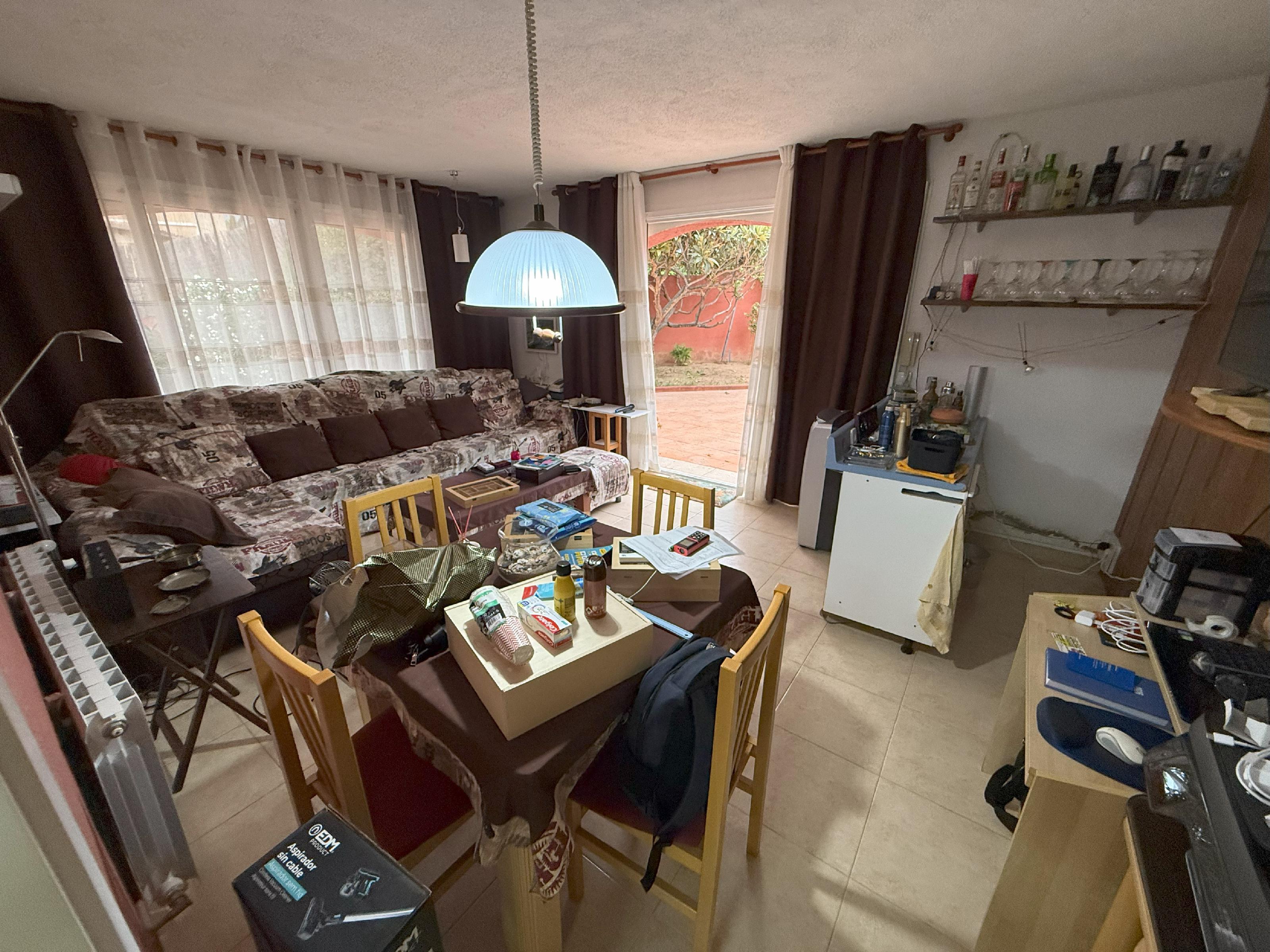 Imagen 18 Casa Aislada en venta en Sant Jaume Dels Domenys / En la urbanización el papagai