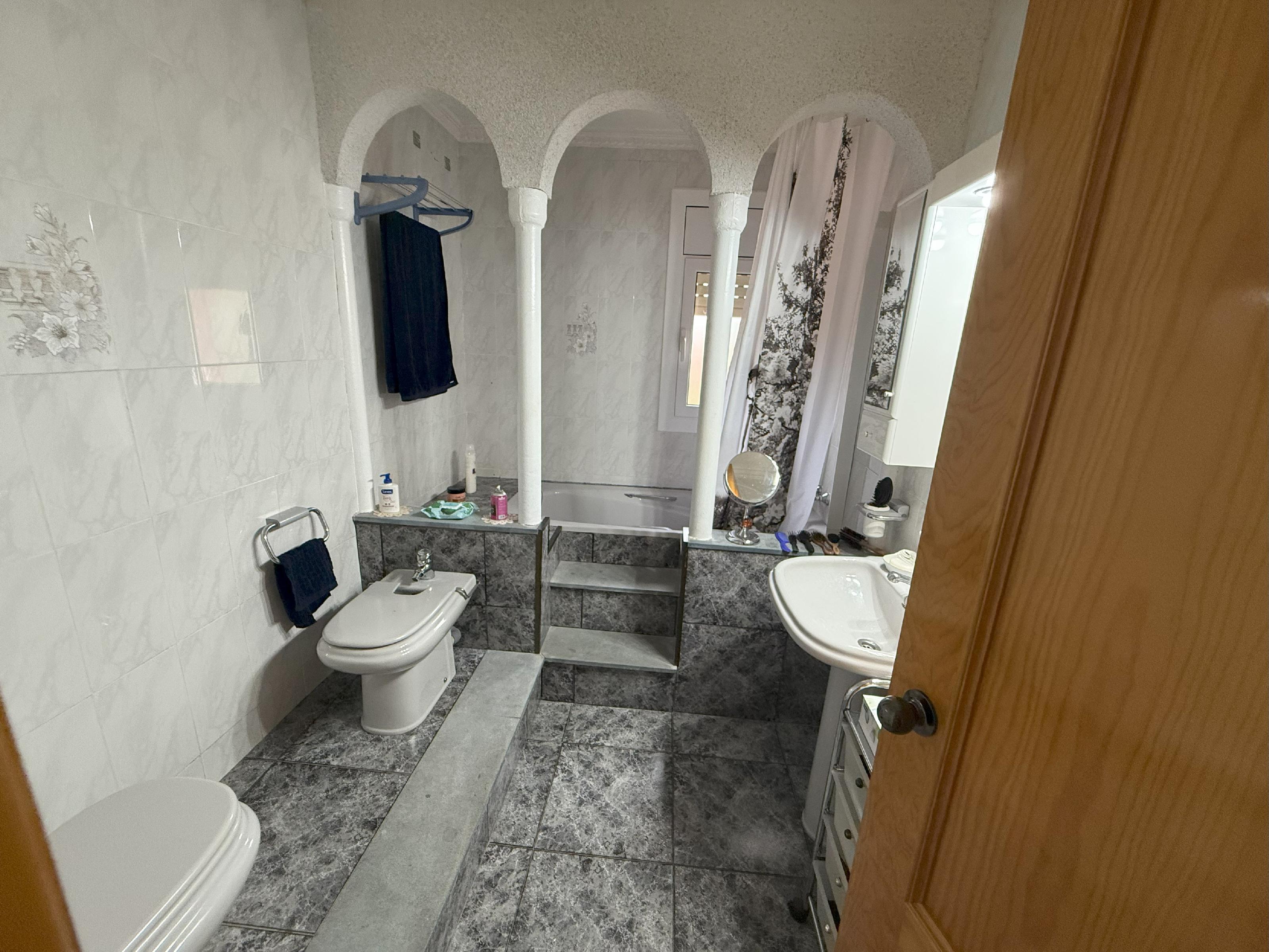 Imagen 41 Casa Aislada en venta en Sant Jaume Dels Domenys / En la urbanización el papagai