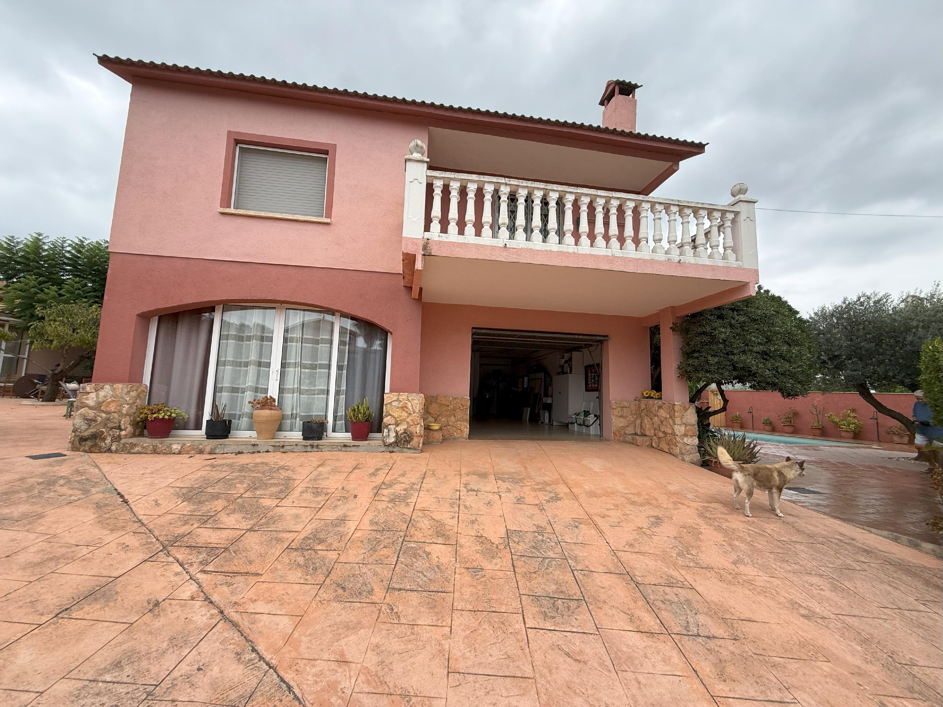 Imagen 3 Casa Aislada en venta en Sant Jaume Dels Domenys / En la urbanización el papagai