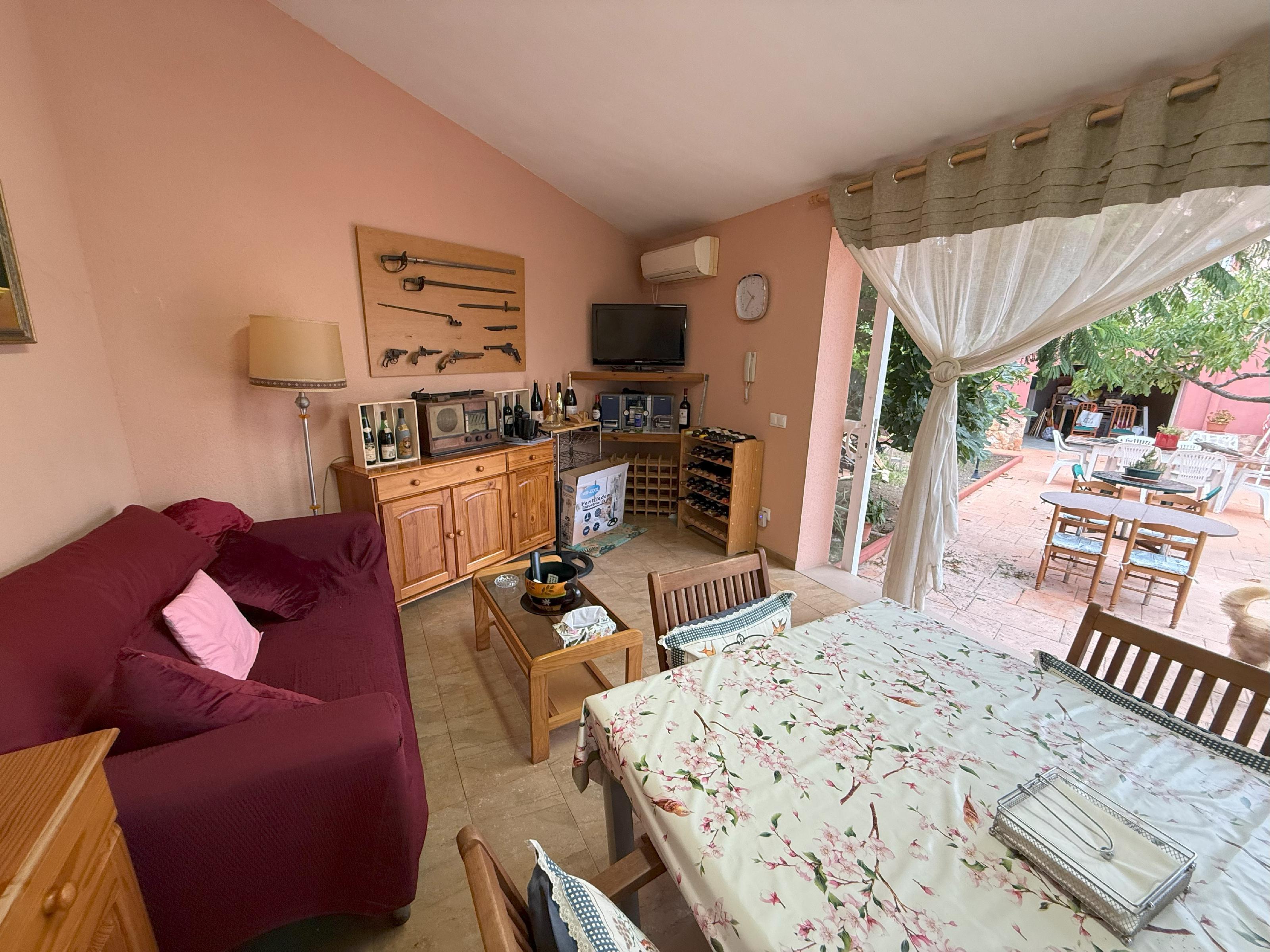 Imagen 14 Casa Aislada en venta en Sant Jaume Dels Domenys / En la urbanización el papagai