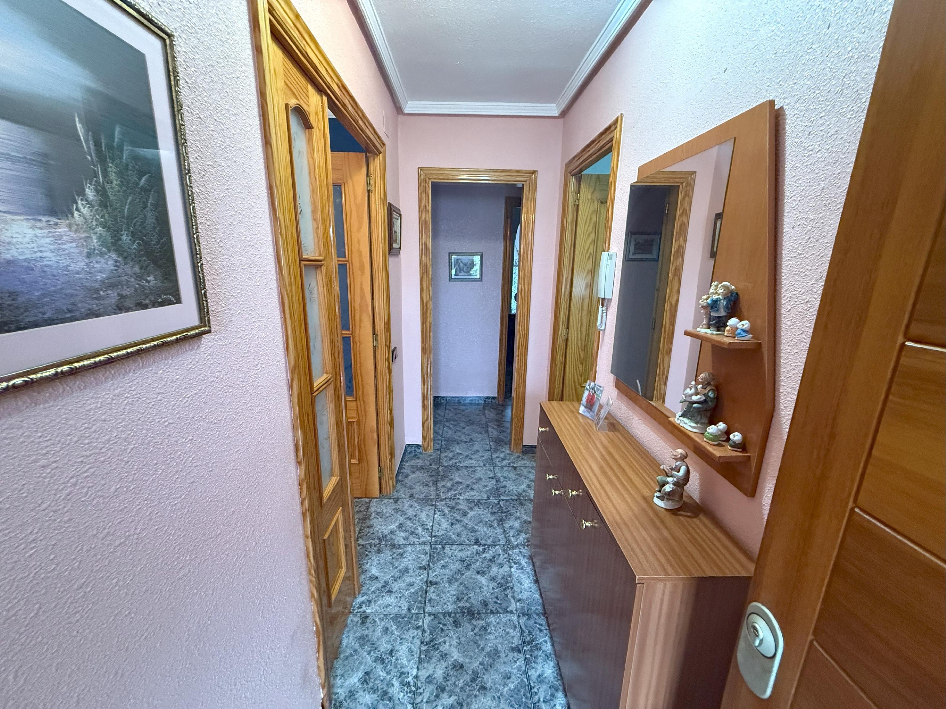 Imagen 27 Casa Aislada en venta en Sant Jaume Dels Domenys / En la urbanización el papagai