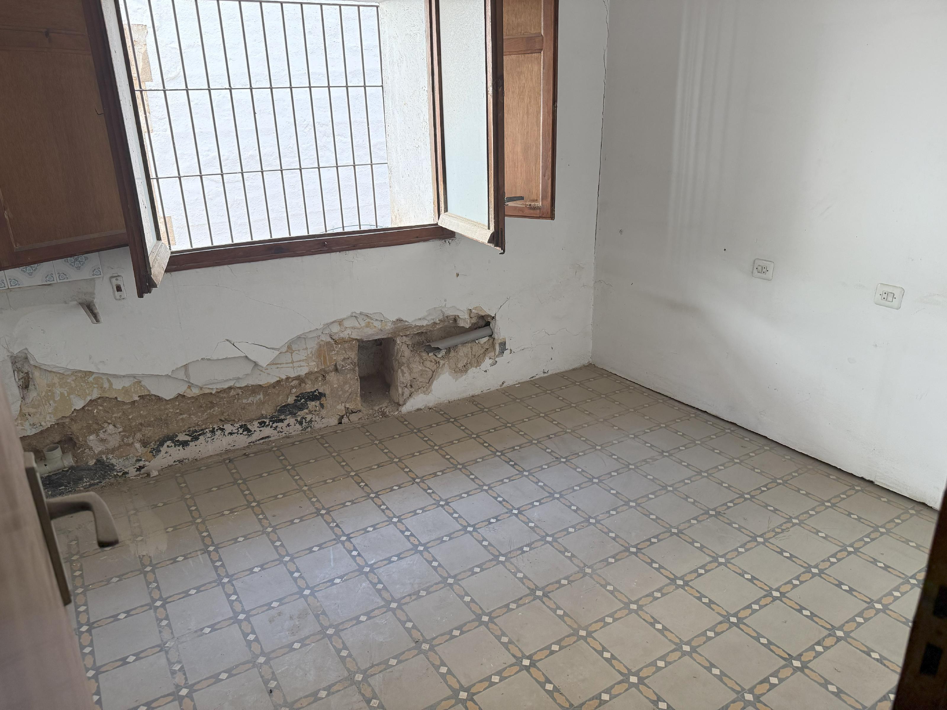 Imagen 9 Casa Adosada en venta en Arboç L´ / En el mismo centro del Arboç
