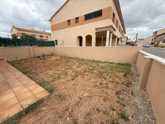 Imagen 31 Inmueble 295338 - Casa Aislada en venta en Llorenç Del Penedès / A dos minutos del centro.