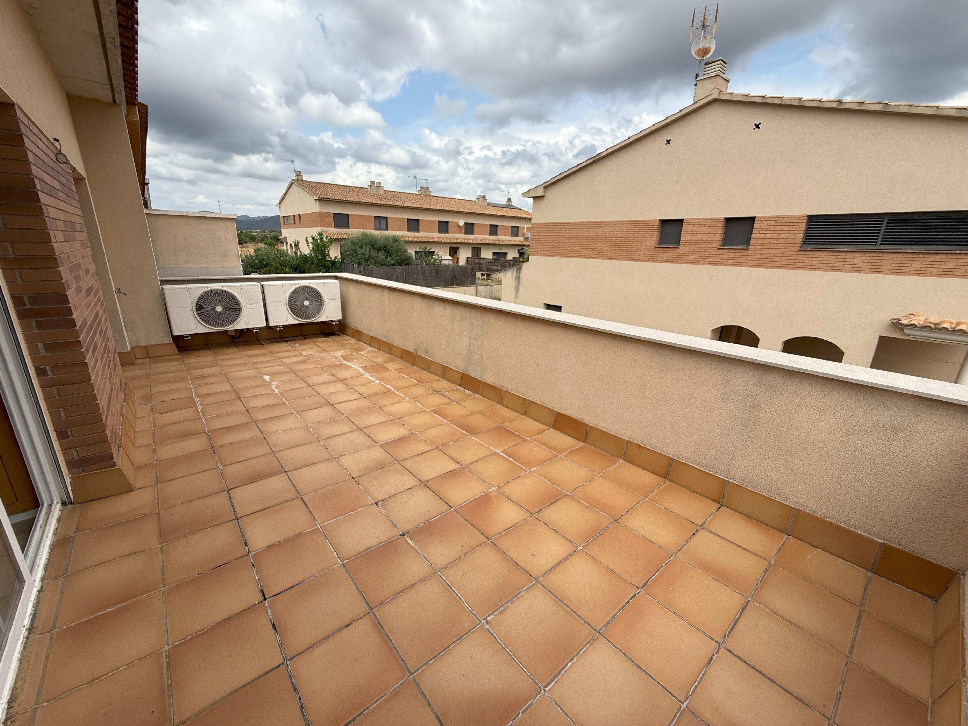 Imagen 28 Casa Aislada en venta en Llorenç Del Penedès / A dos minutos del centro.