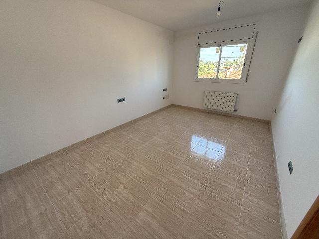 Imagen 31 Inmueble 296490 - Casa Aislada en venta en Bellvei / En la urb. Baronia de Bellvei.