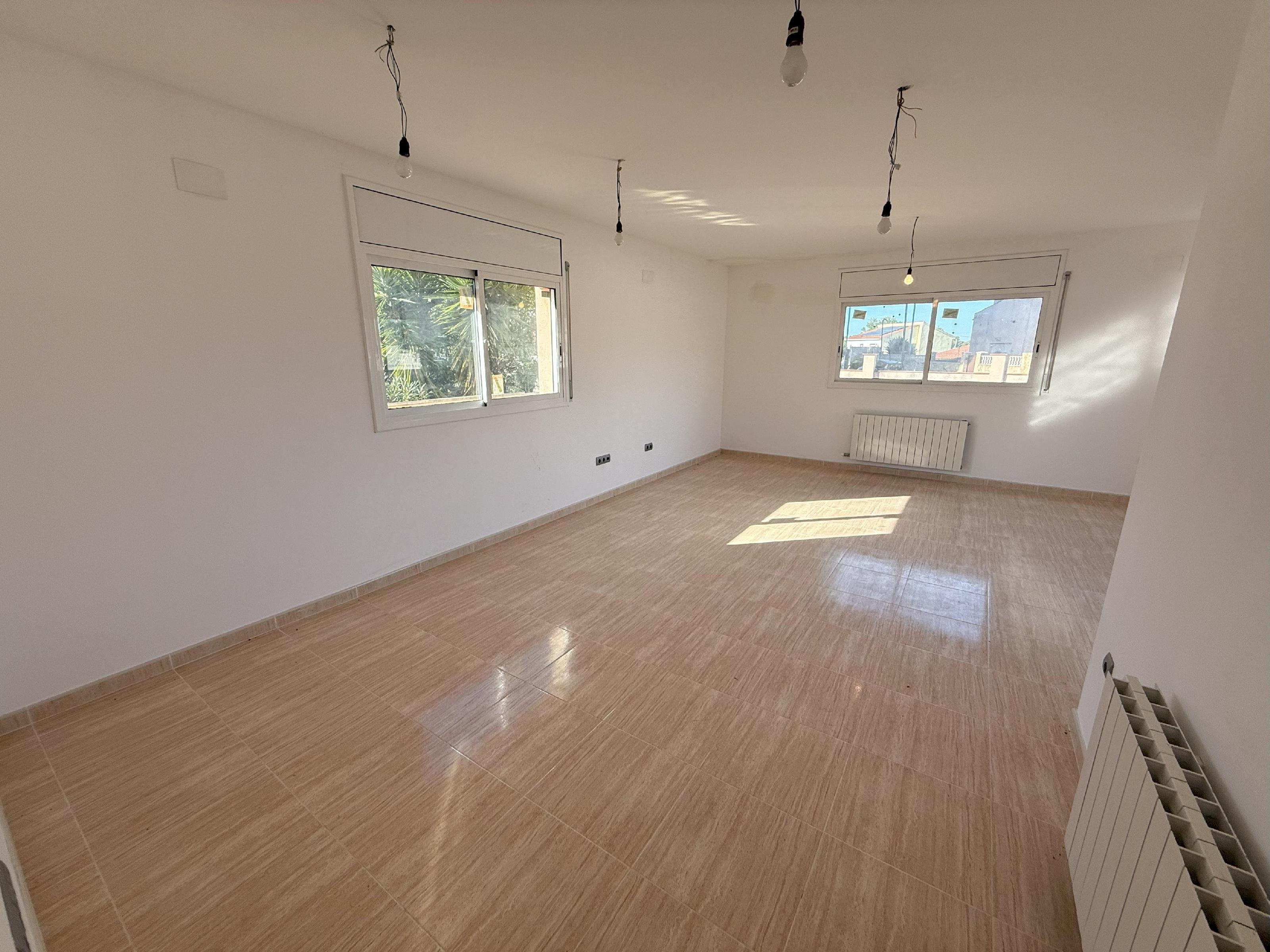 Imagen 12 Casa Aislada en venta en Bellvei / En la urb. Baronia de Bellvei.