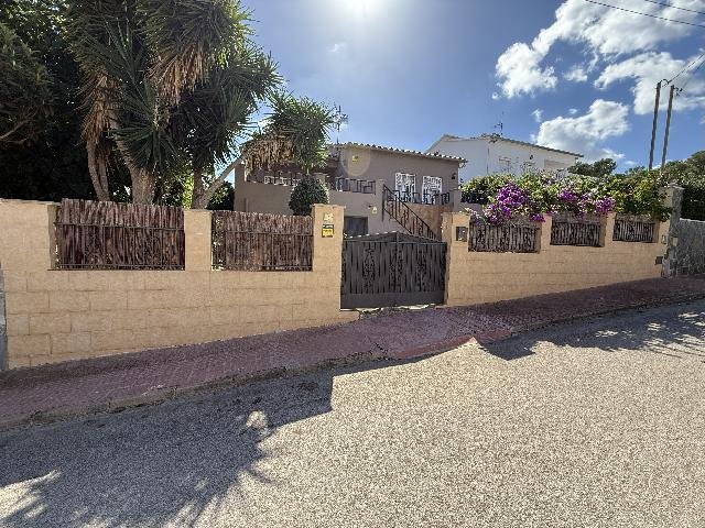 Imagen 2 Inmueble 296946 - Casa Aislada en venta en Albinyana / En la urb de la Papiola (Albinyana)