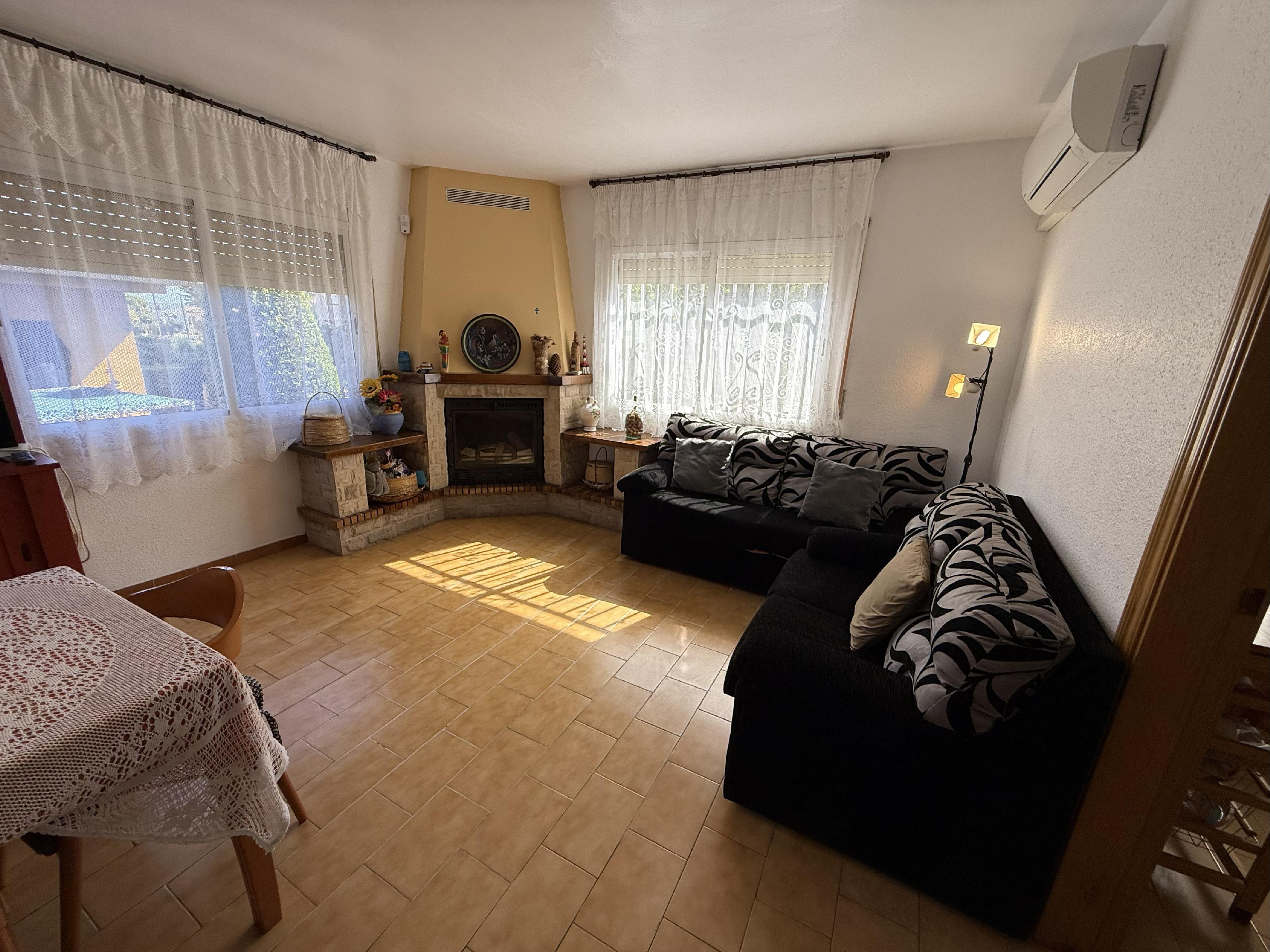 Imagen 14 Casa Aislada en venta en Albinyana / En la urb de la Papiola Albinyana