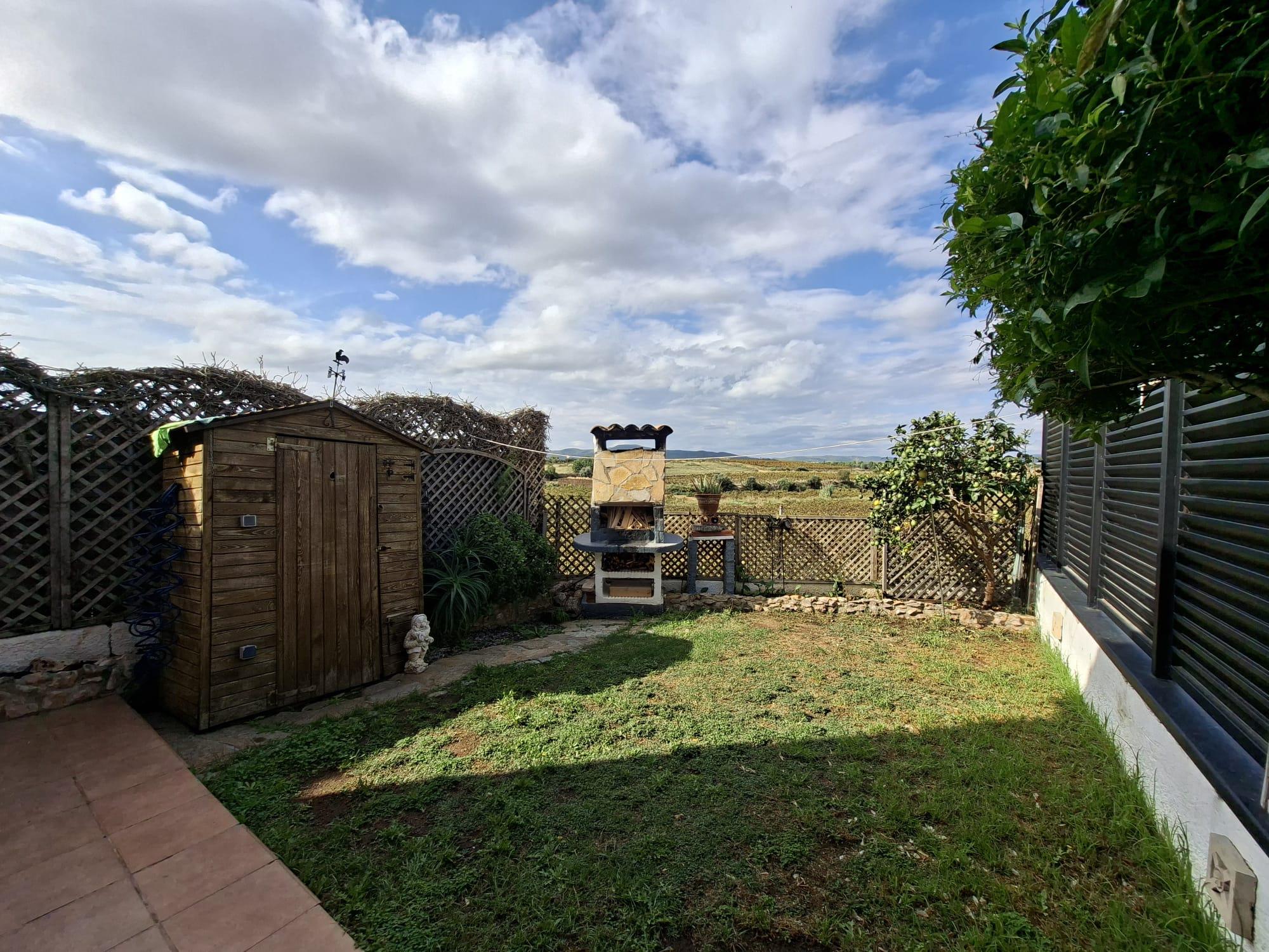 Imagen 2 Casa Adosada en venta en Banyeres Del Penedès / Urb Saifores a 10mits de El vendrell
