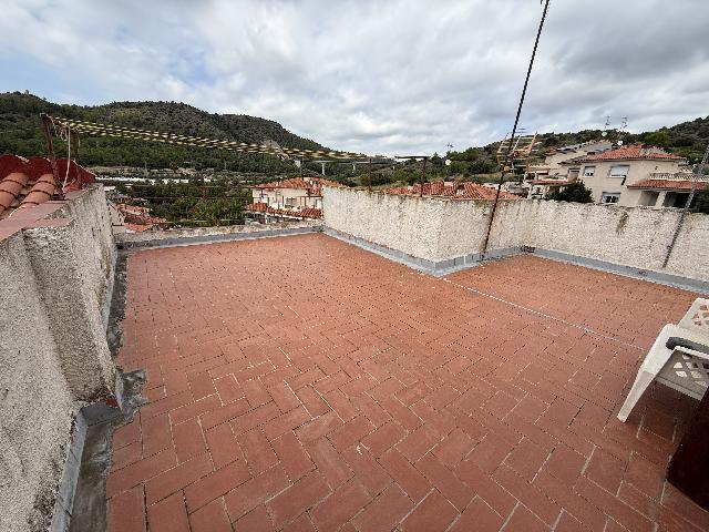 Imagen 21 Inmueble 297392 - Casa Aislada en venta en Roda De Barà / Por encima del casco antiguo, en la zona norte.