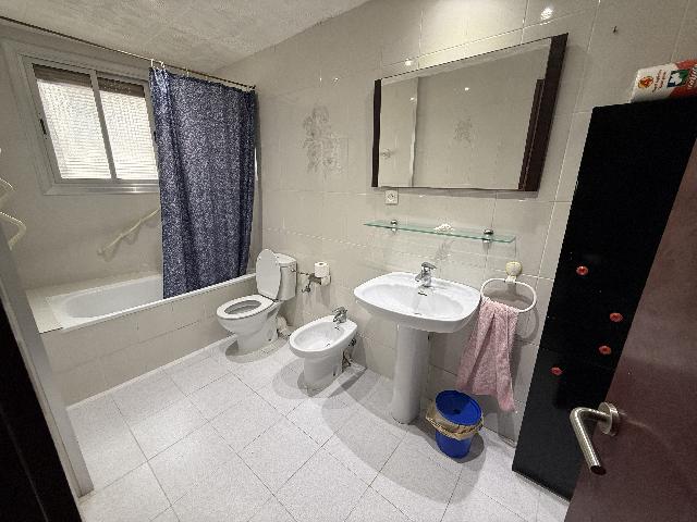 Imagen 18 Inmueble 297392 - Casa Aislada en venta en Roda De Barà / Por encima del casco antiguo, en la zona norte.