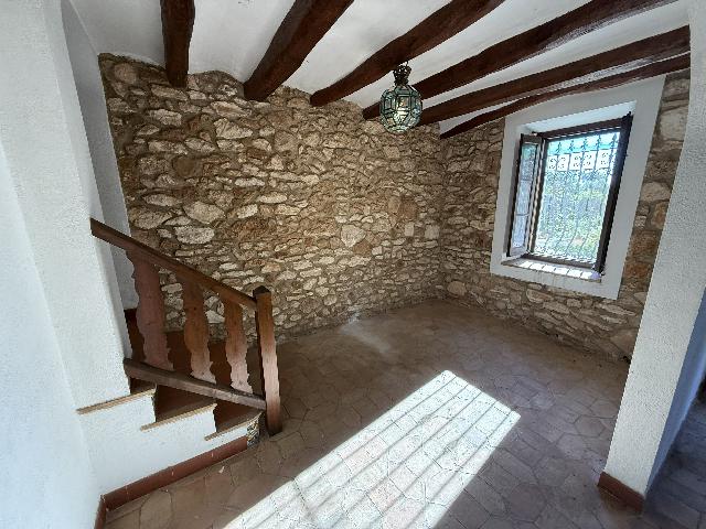 Imagen 1 Inmueble 298131 - Casa Rústica en venta en Sant Jaume Dels Domenys / Rodeado de naturaleza a dos minutos del...